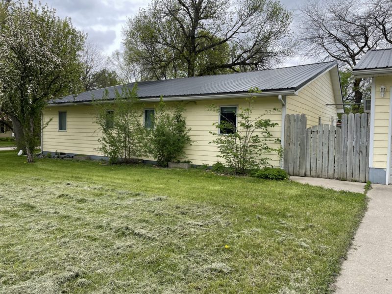 Dakota View Realty and Auctions Locally owned and operated real