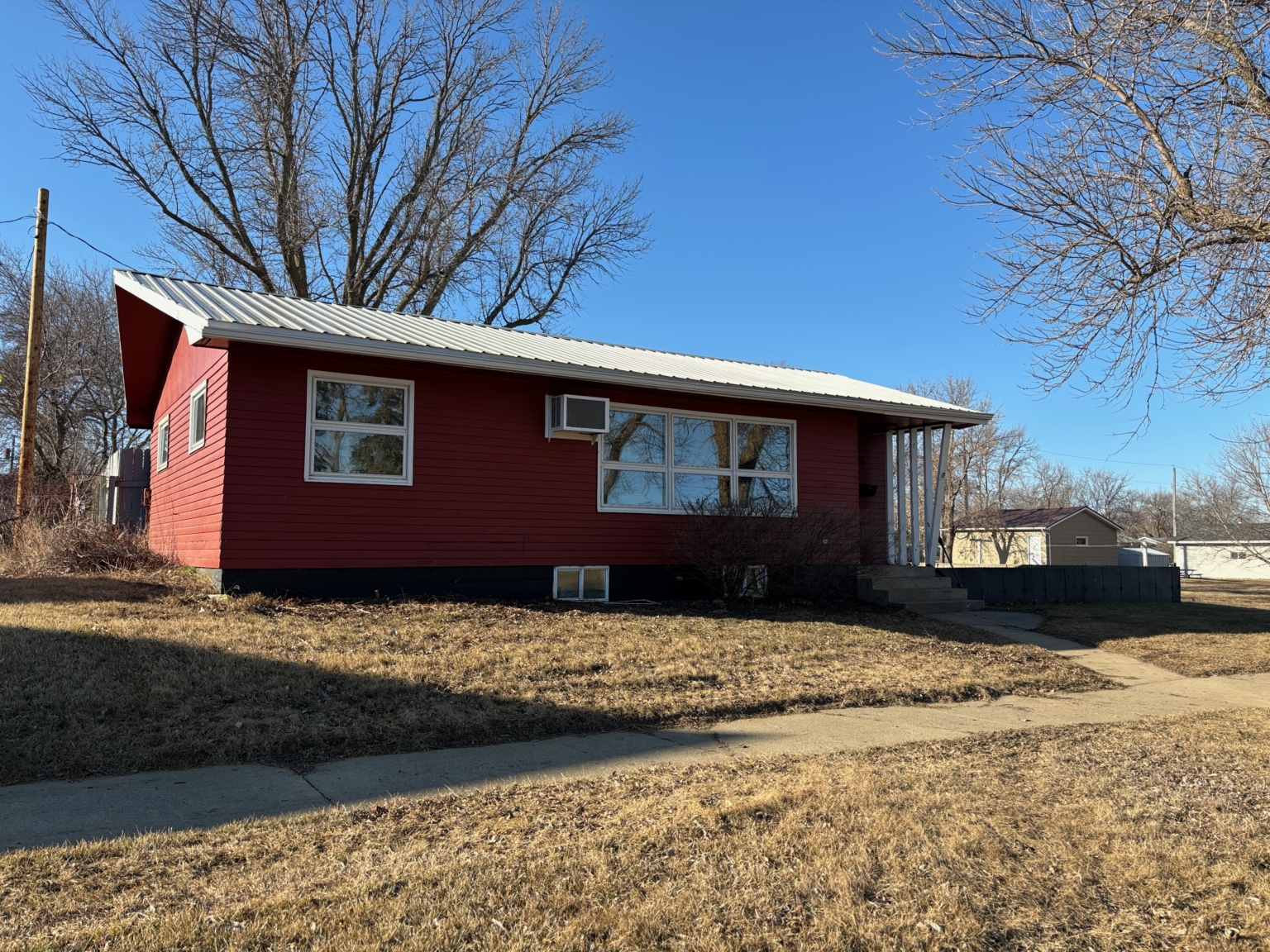 Residential/InTown Dakota View Realty and Auctions
