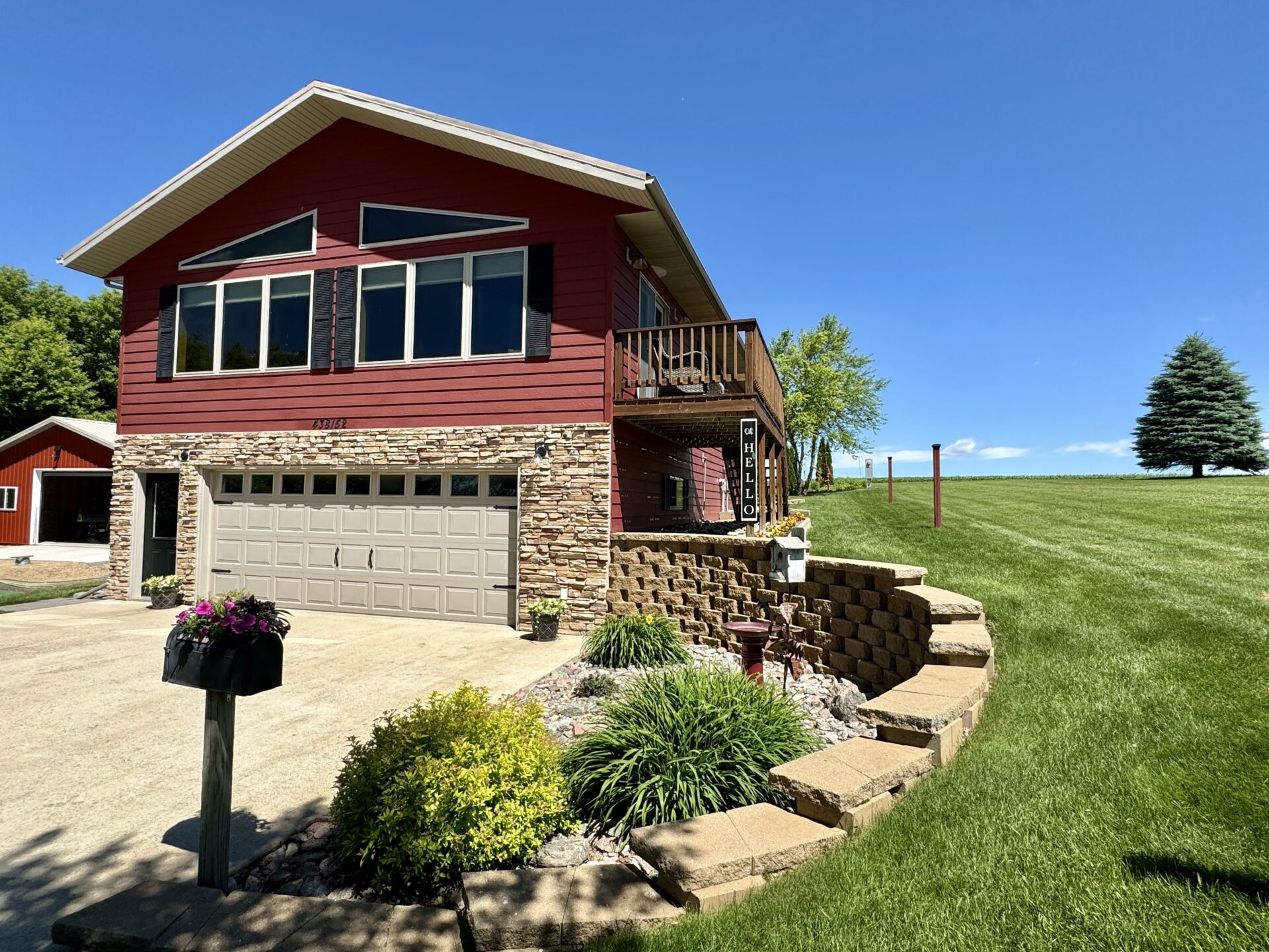 Roy Lake – 438152 Northside Dr. – Lake City, SD