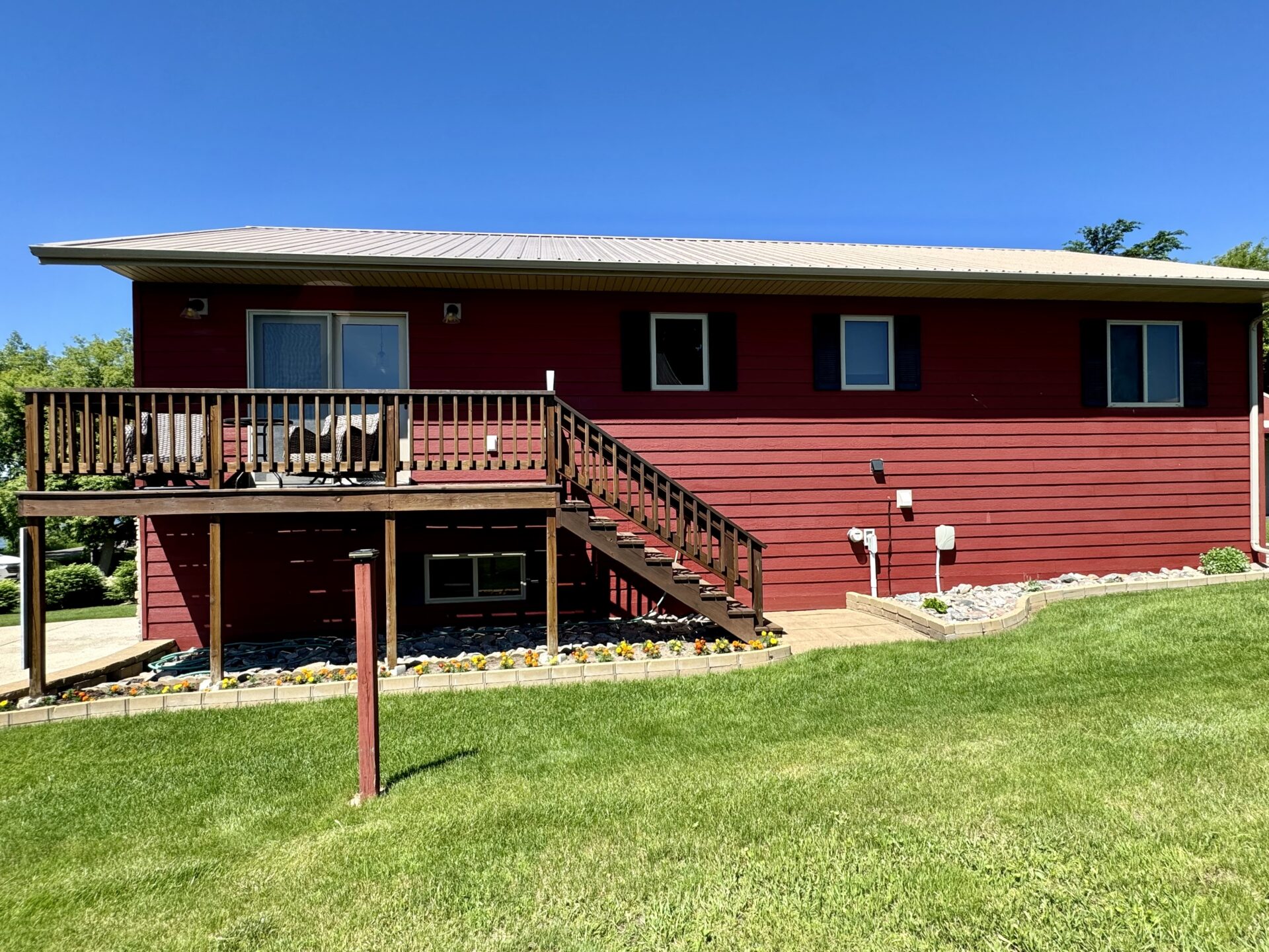 Roy Lake – 438152 Northside Dr. – Lake City, SD