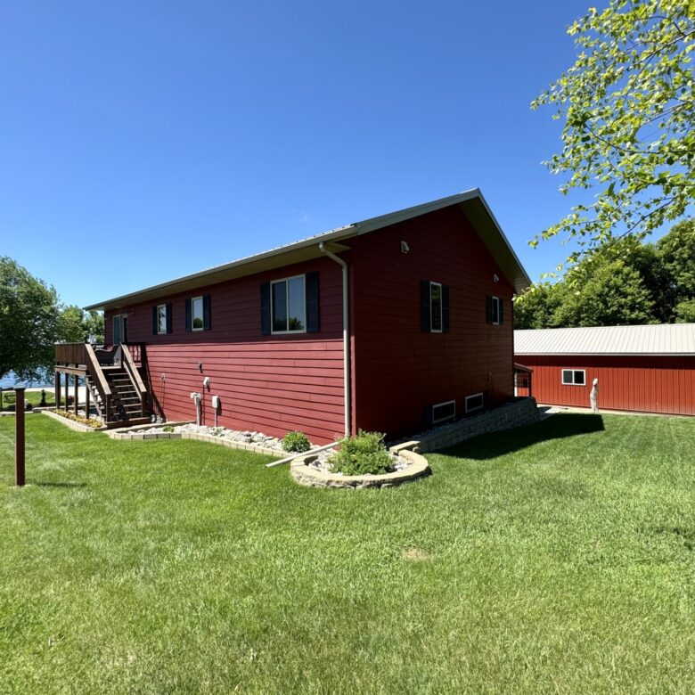 Roy Lake – 438152 Northside Dr. – Lake City, SD