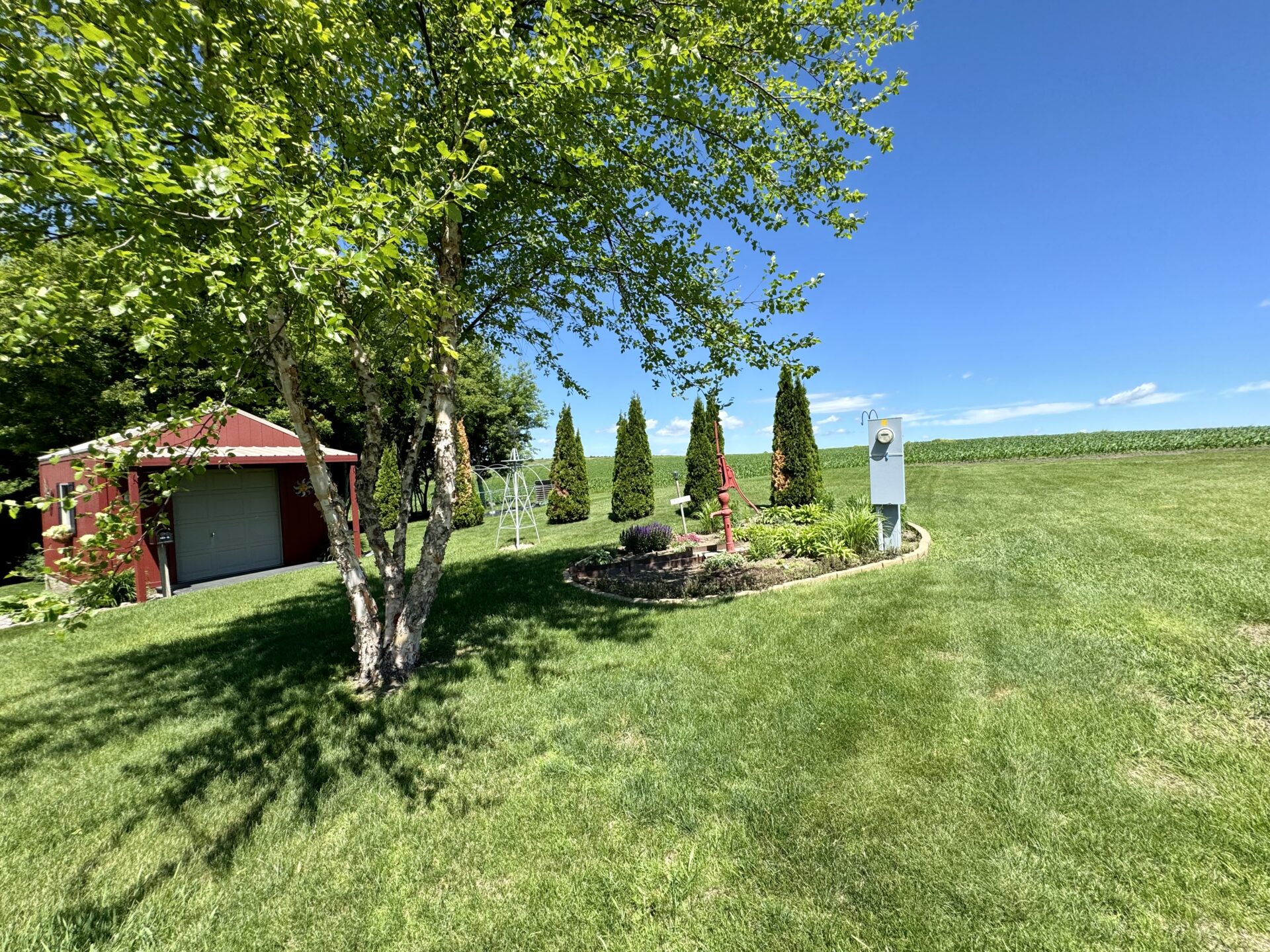 Roy Lake – 438152 Northside Dr. – Lake City, SD