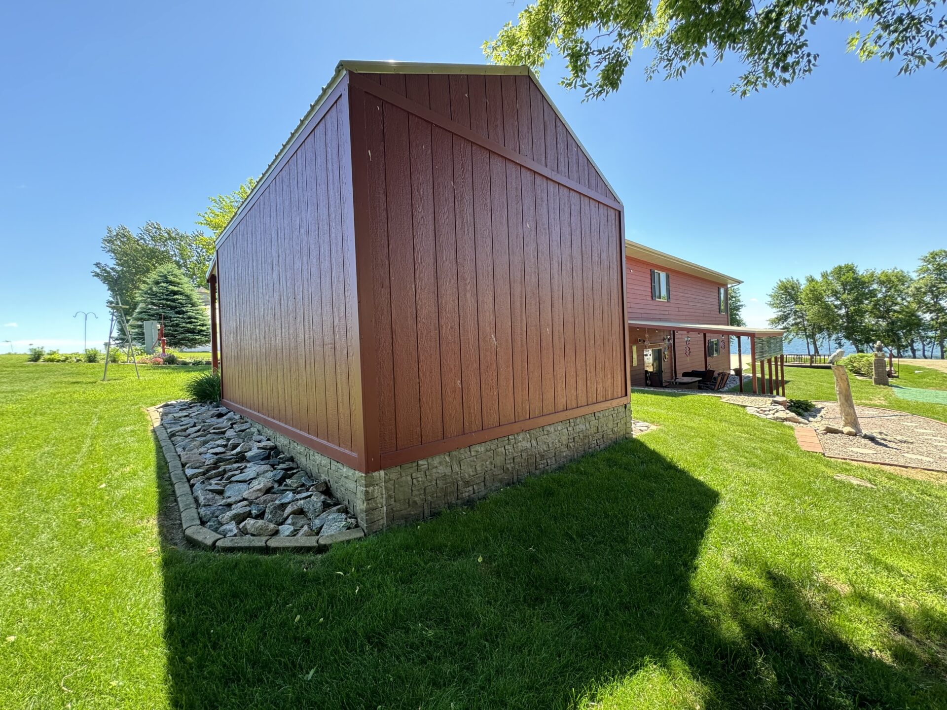 Roy Lake – 438152 Northside Dr. – Lake City, SD