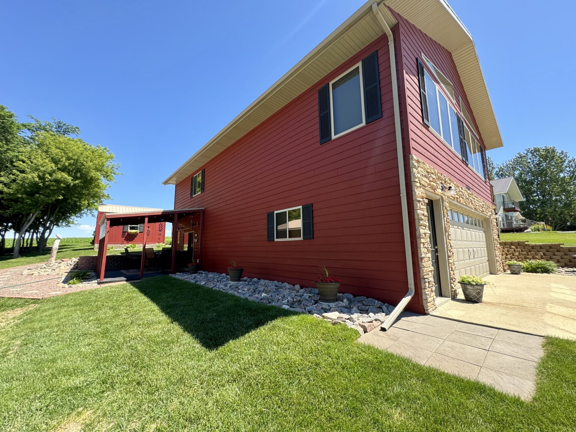 Roy Lake – 438152 Northside Dr. – Lake City, SD
