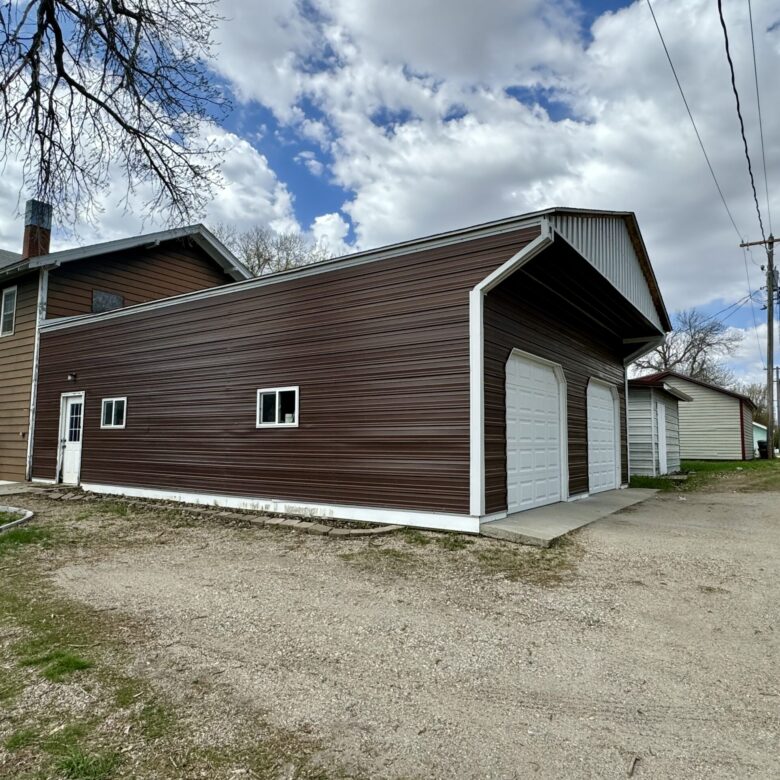 802 7th St. – Britton, SD
