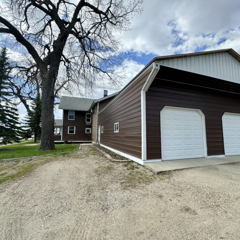 802 7th St. – Britton, SD