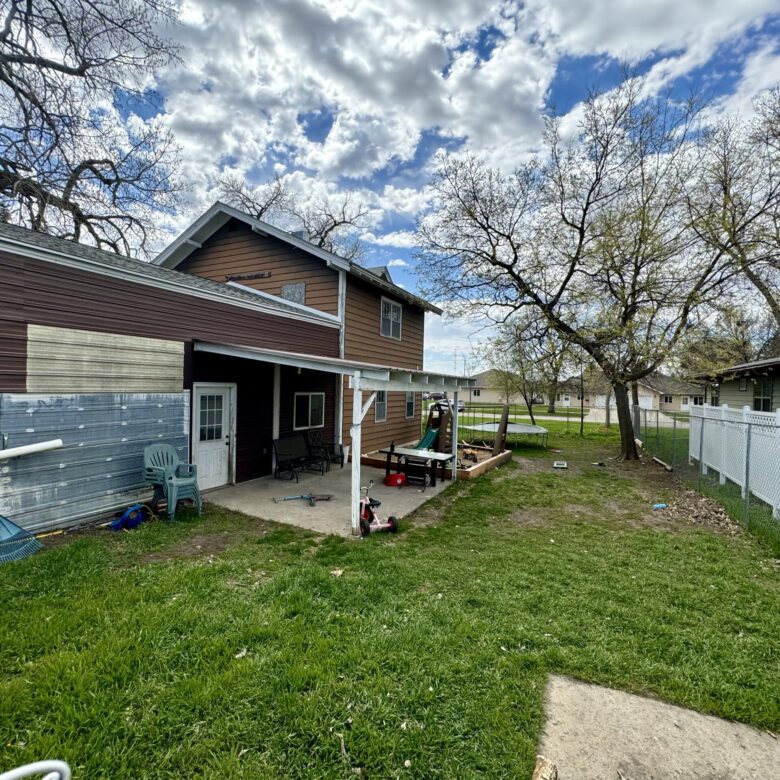 802 7th St. – Britton, SD