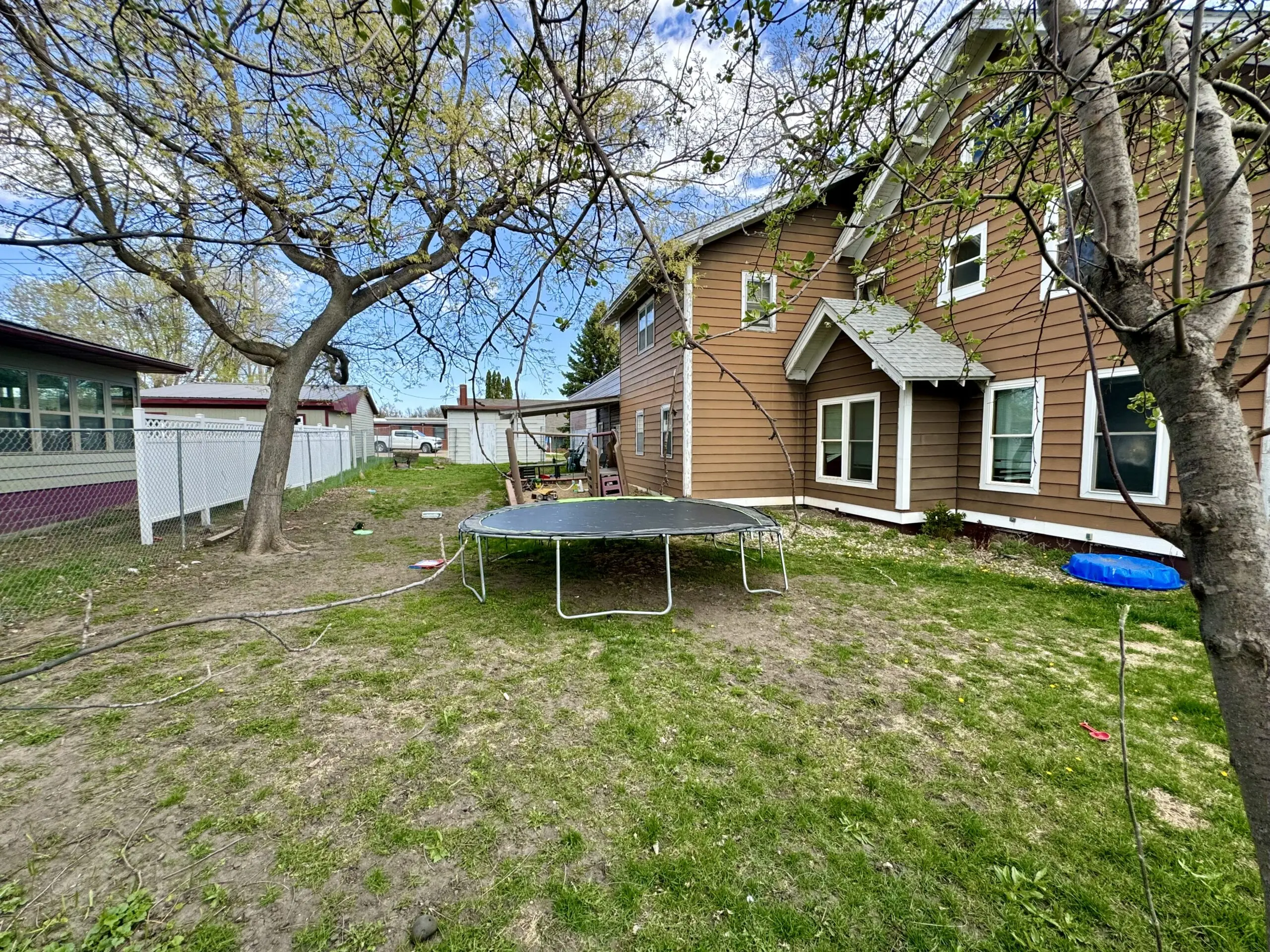 802 7th St. – Britton, SD