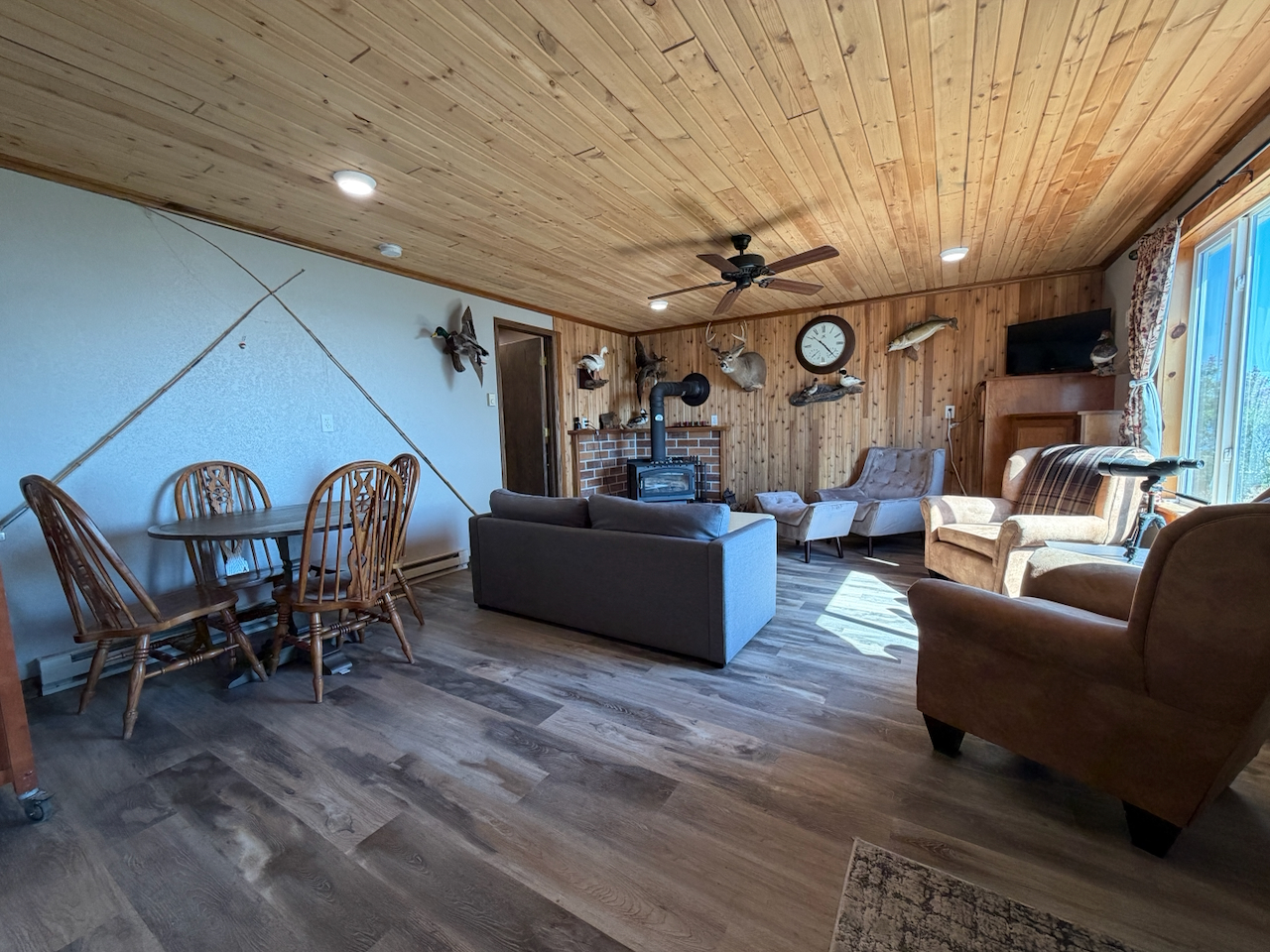Waubay Lake – 7042 436th Ave