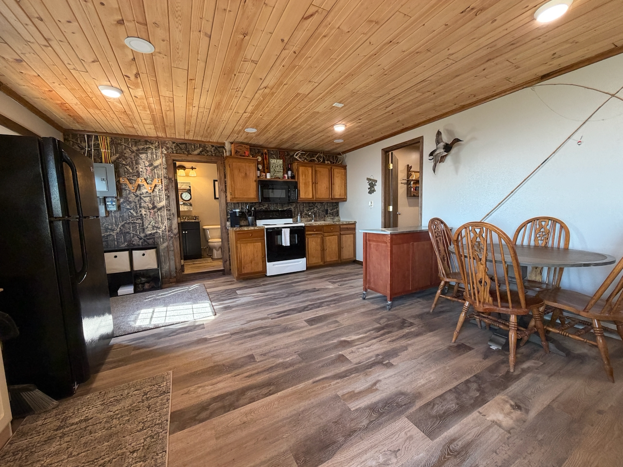 Waubay Lake – 7042 436th Ave