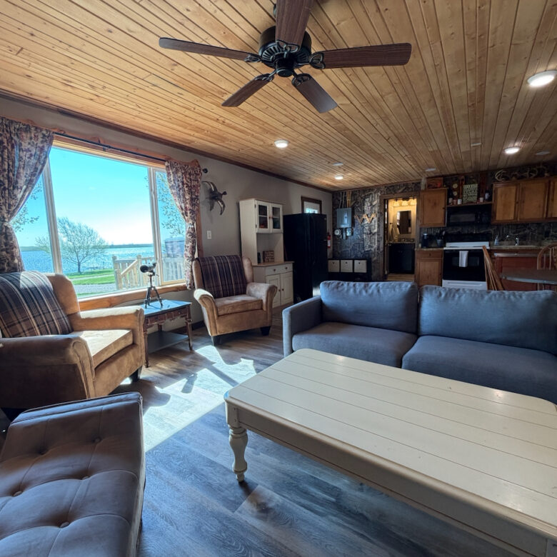 Waubay Lake – 7042 436th Ave
