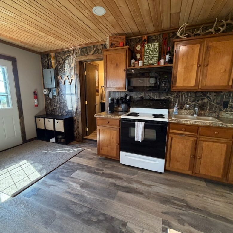 Waubay Lake – 7042 436th Ave