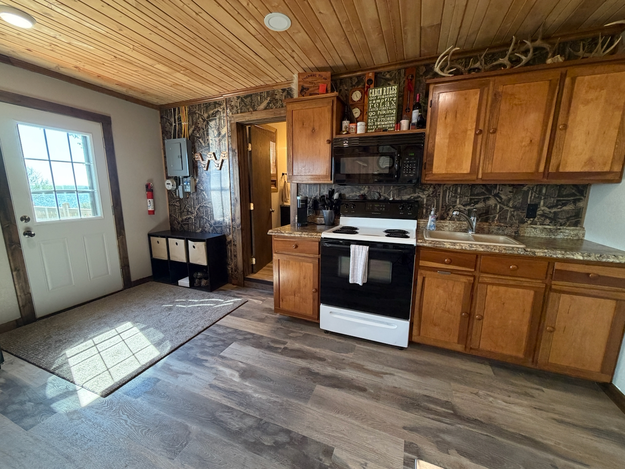Waubay Lake – 7042 436th Ave
