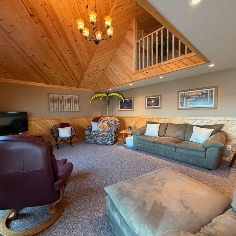 Blue Dog Lake – 1100 E Lakeshore Drive – Waubay, SD