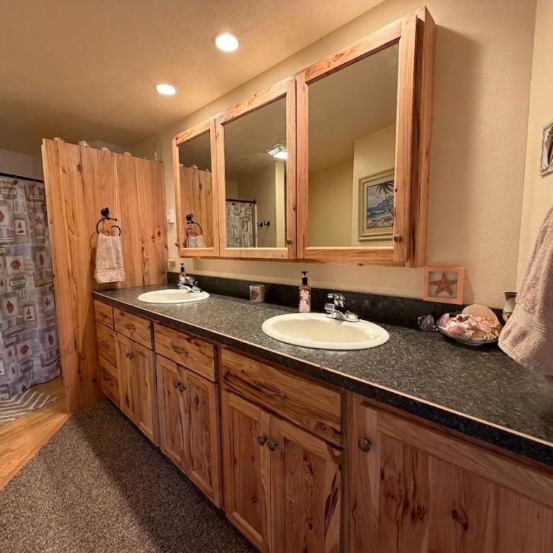 Blue Dog Lake – 1100 E Lakeshore Drive – Waubay, SD