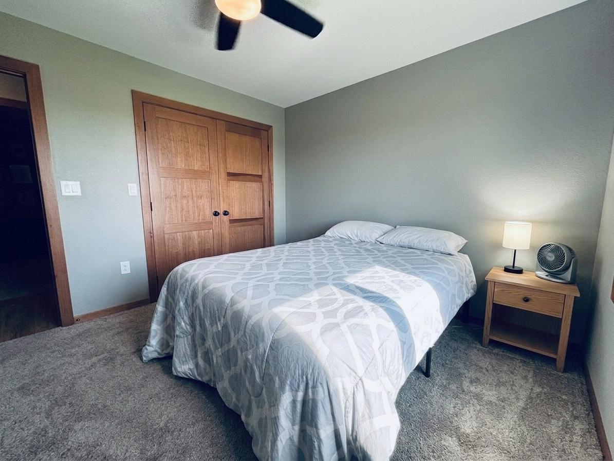 10712 Tory Road – Britton, SD