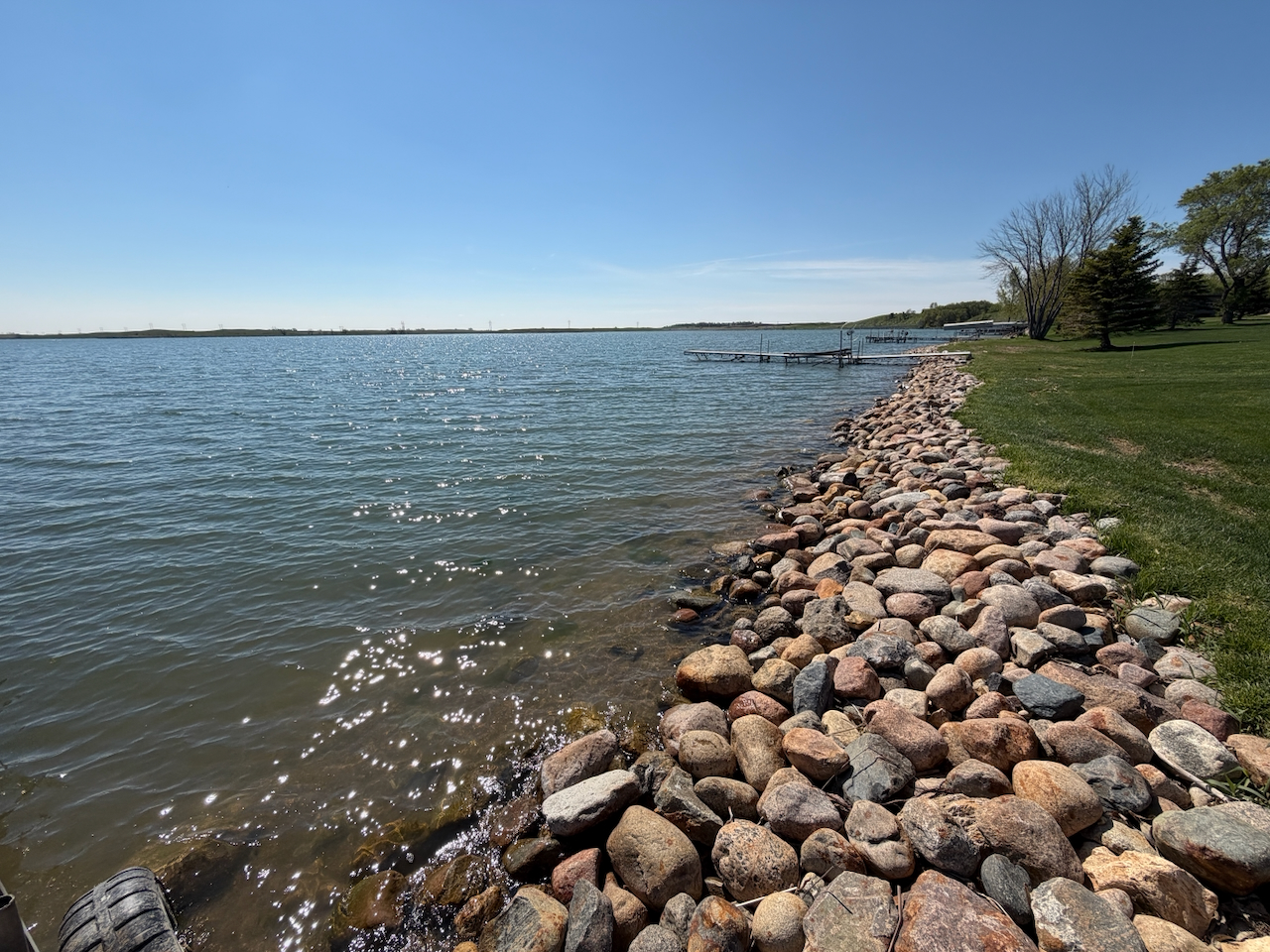 Waubay Lake – 7042 436th Ave