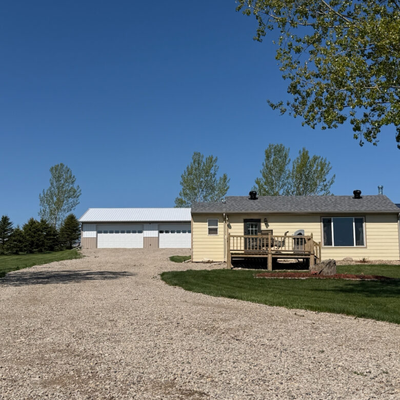 Waubay Lake – 7042 436th Ave