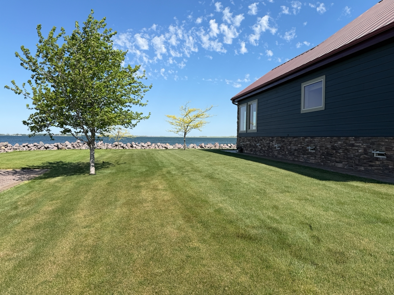 Blue Dog Lake – 1100 E Lakeshore Drive – Waubay, SD