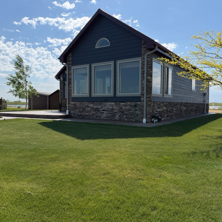 Blue Dog Lake – 1100 E Lakeshore Drive – Waubay, SD