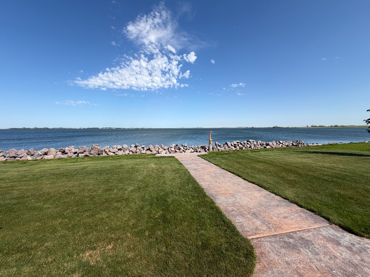 Blue Dog Lake – 1100 E Lakeshore Drive – Waubay, SD
