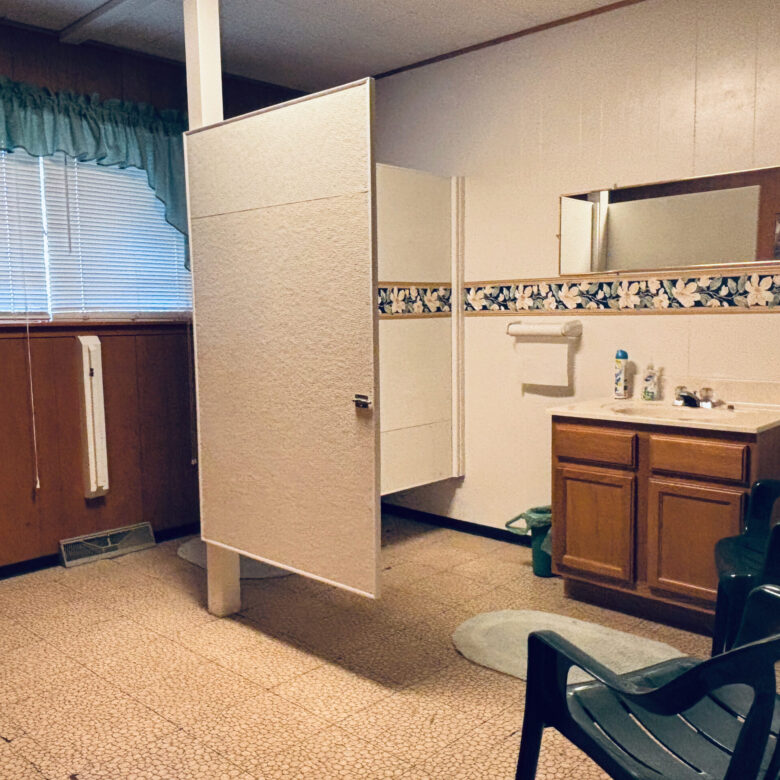 721 Main Street – Roslyn, SD