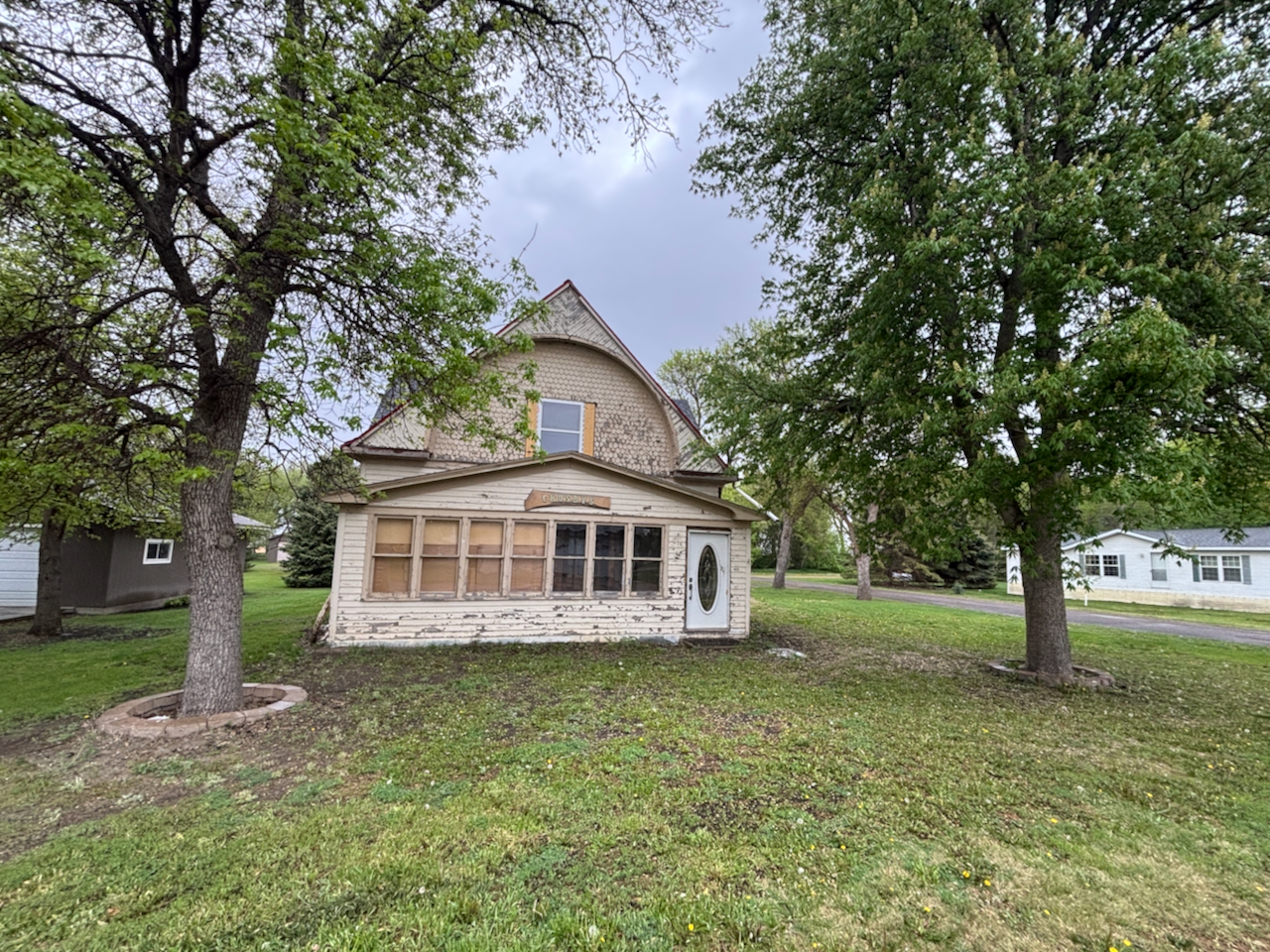 412 Elm Street – Langford, SD