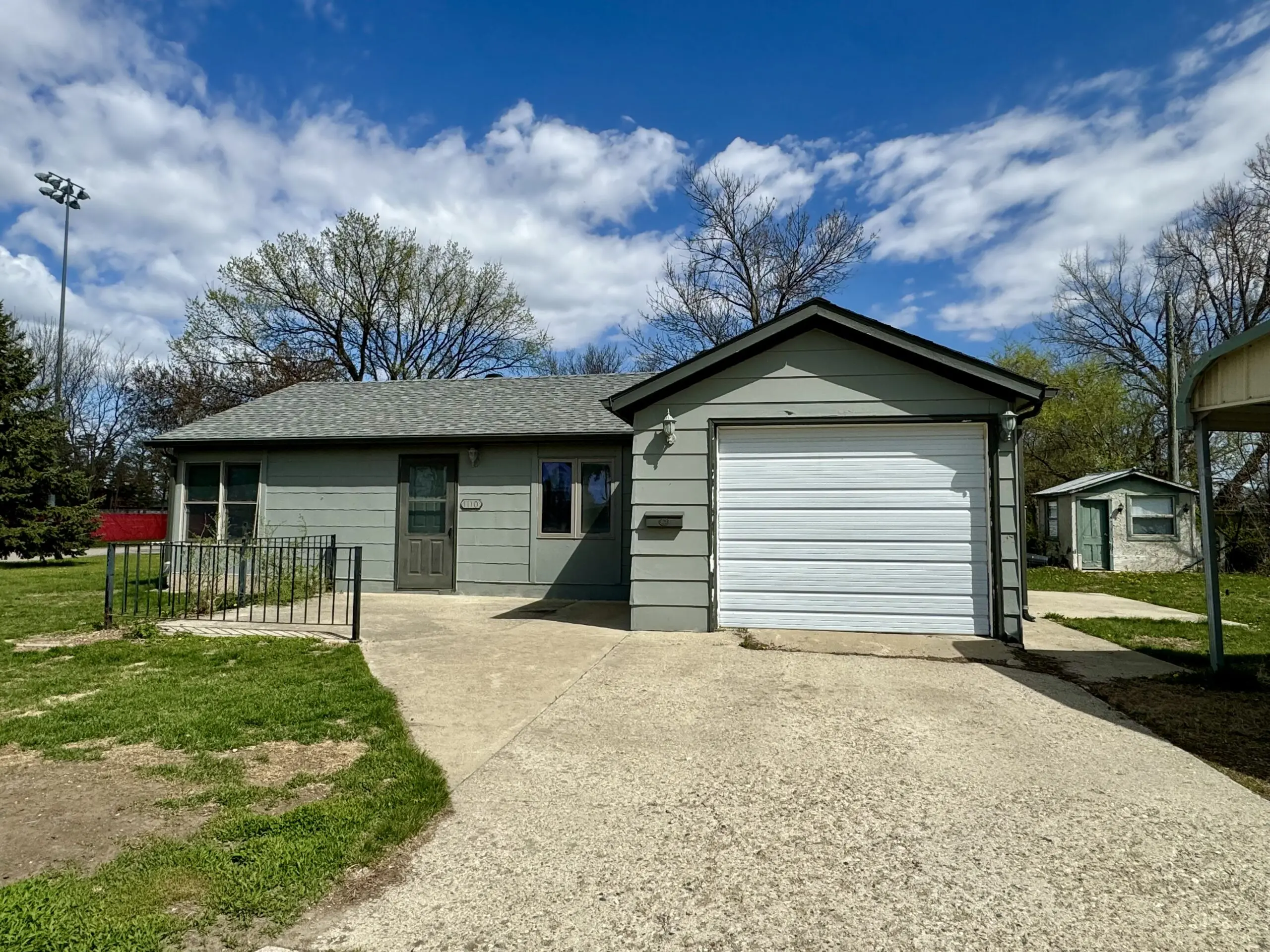 1110 2nd St. – Britton, SD