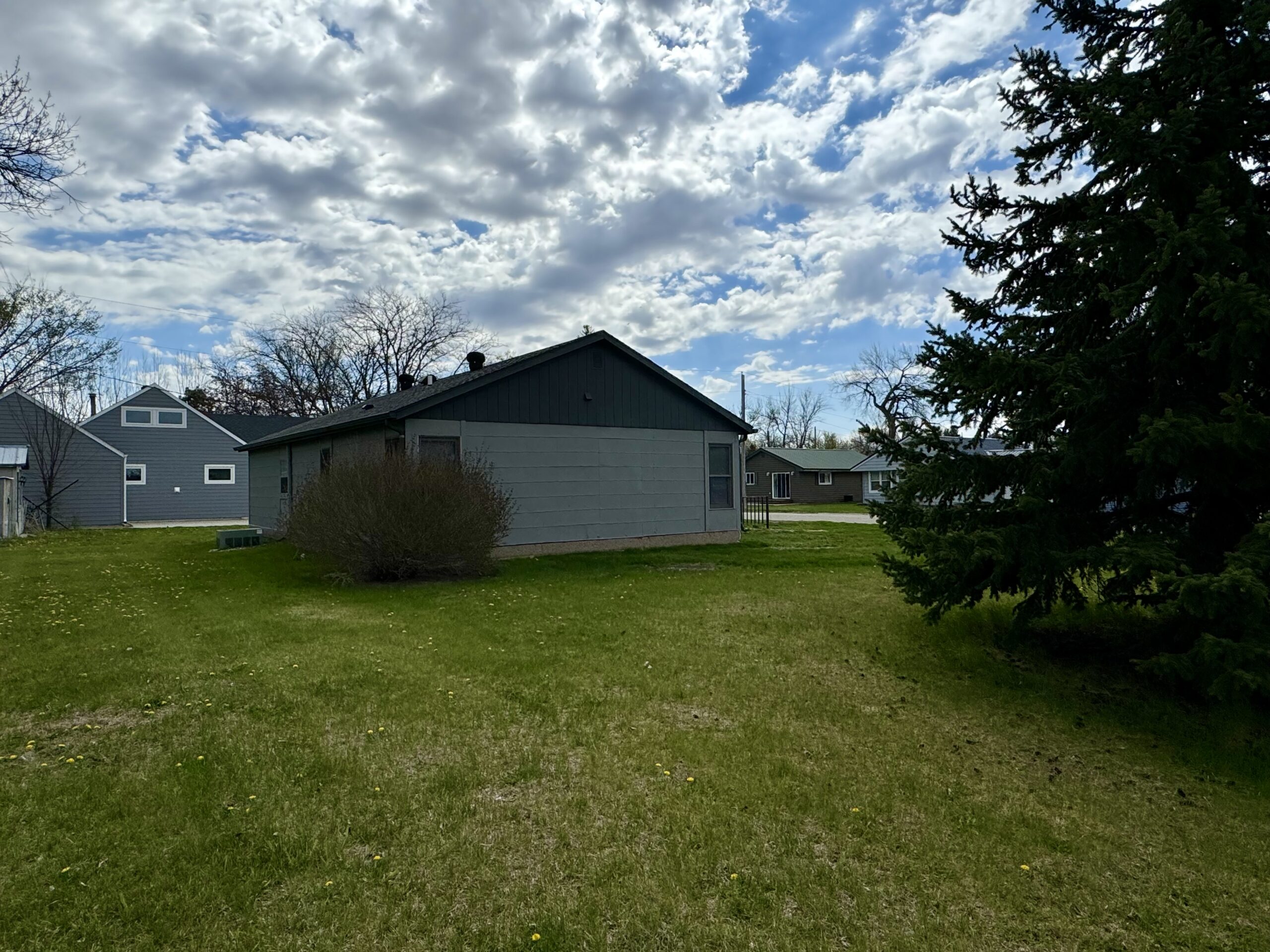 1110 2nd St. – Britton, SD