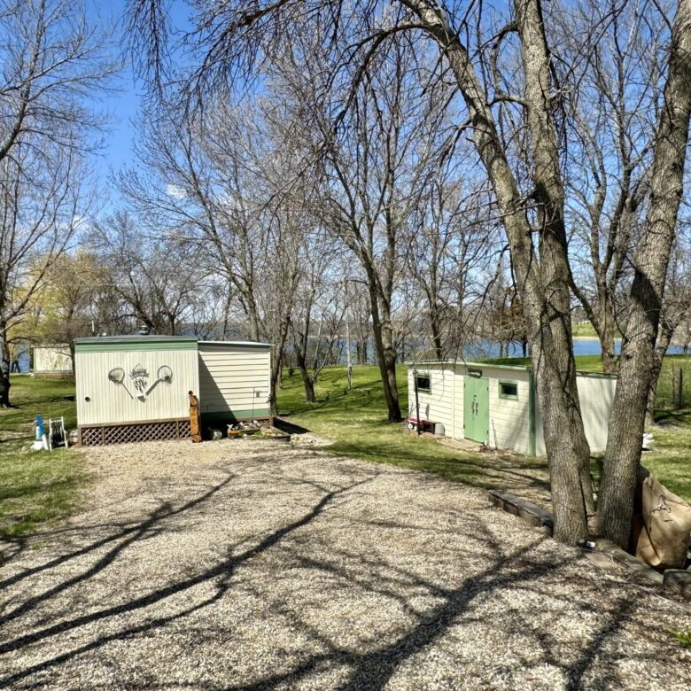 Roykota Bay – 116897 Roykota Dr. Lake City, SD
