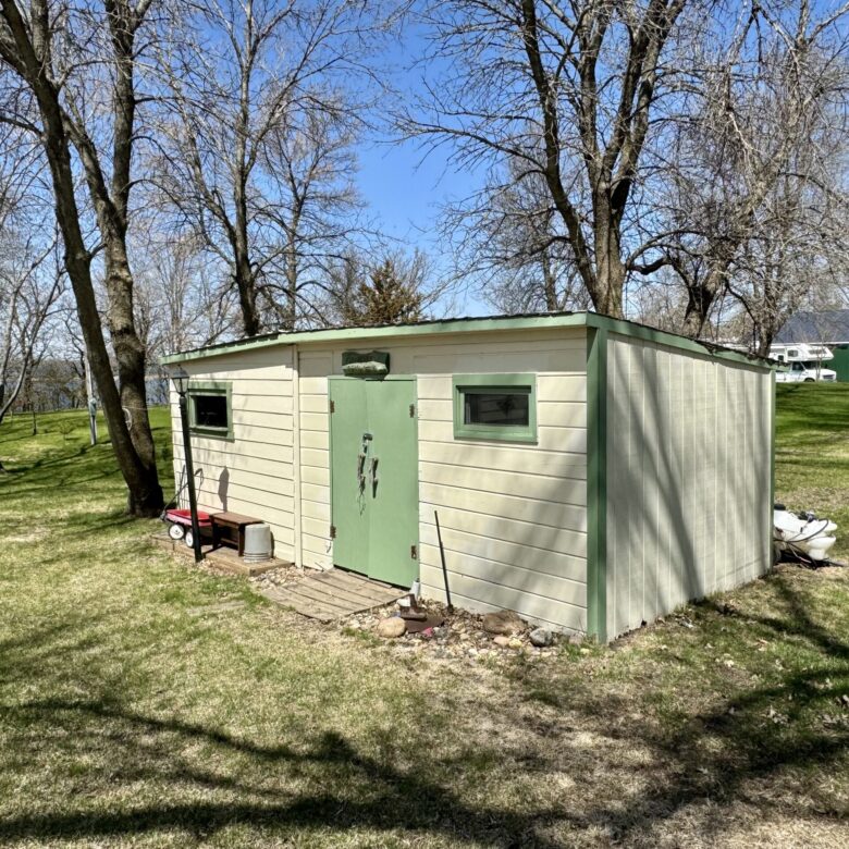 Roykota Bay – 116897 Roykota Dr. Lake City, SD