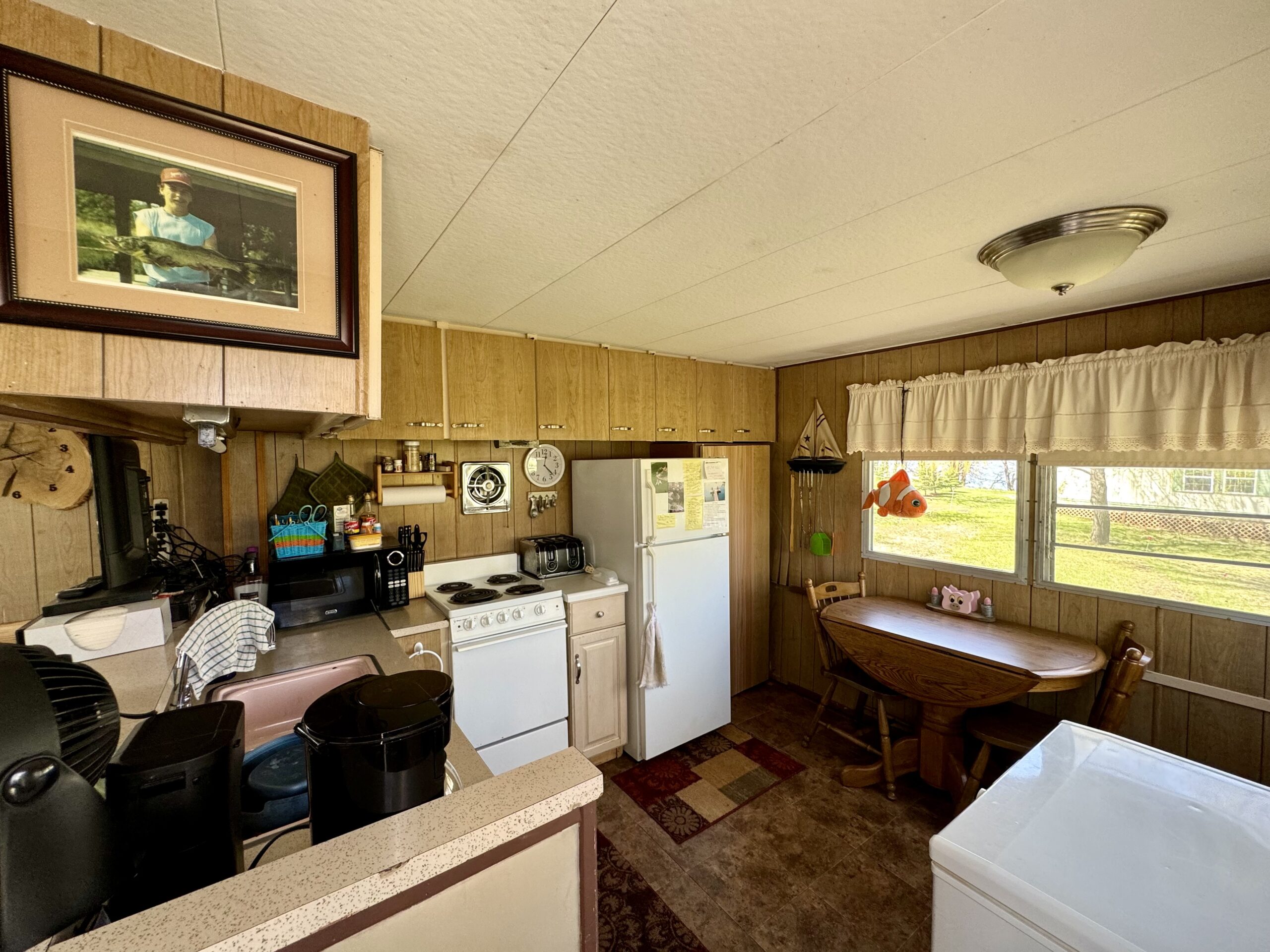 Roykota Bay – 116897 Roykota Dr. Lake City, SD