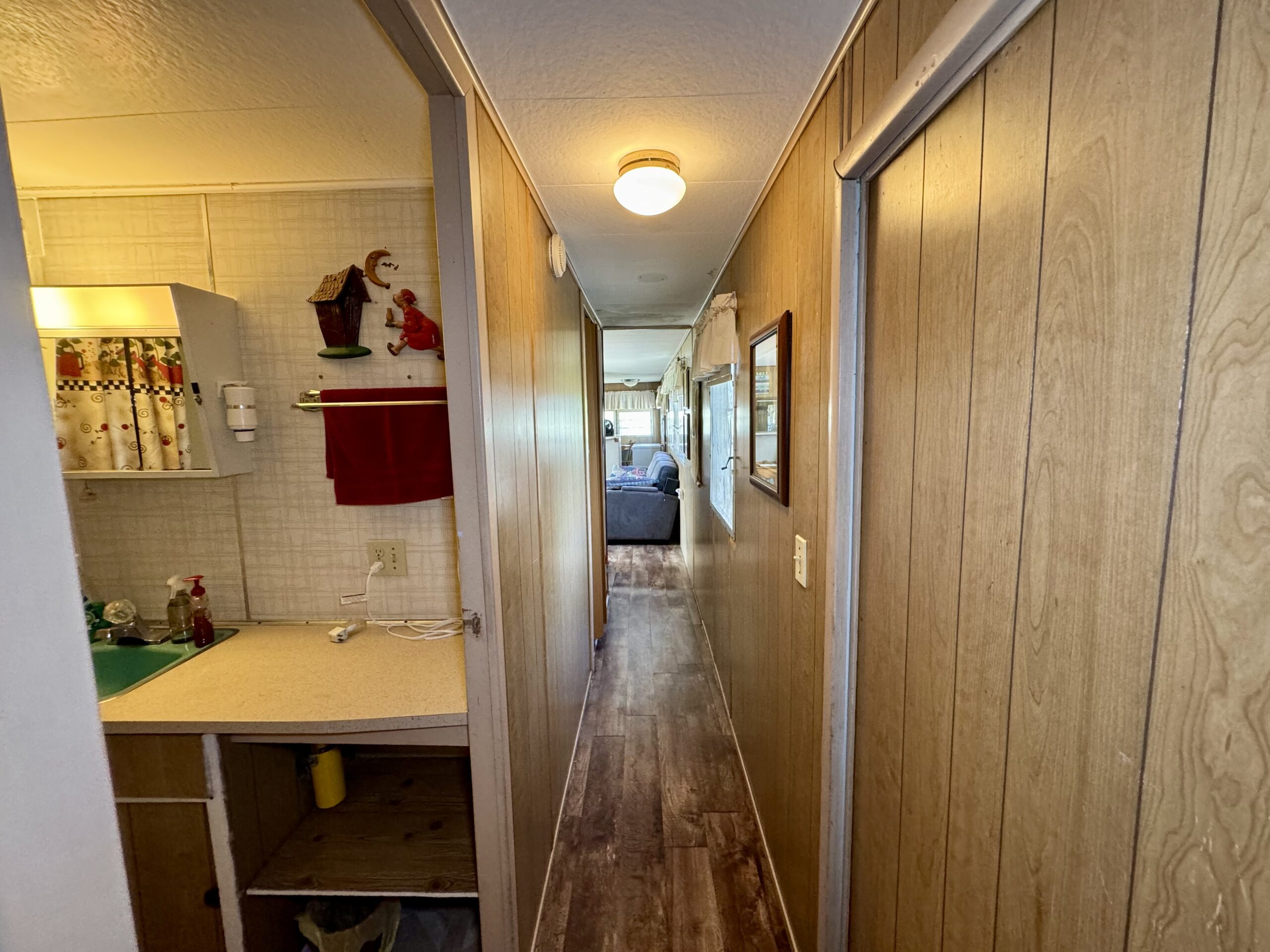 Roykota Bay – 116897 Roykota Dr. Lake City, SD