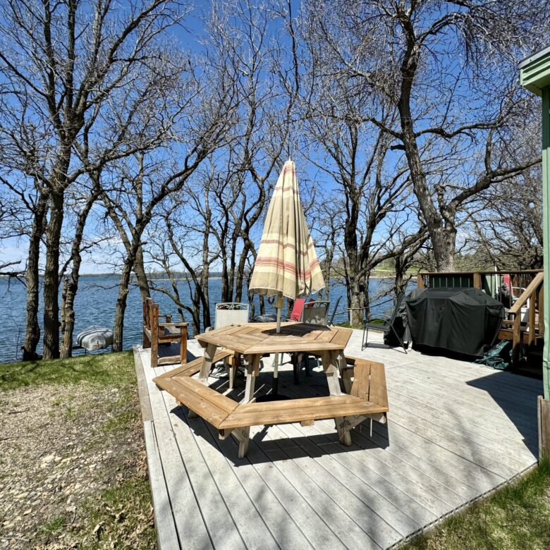 Roykota Bay – 116897 Roykota Dr. Lake City, SD