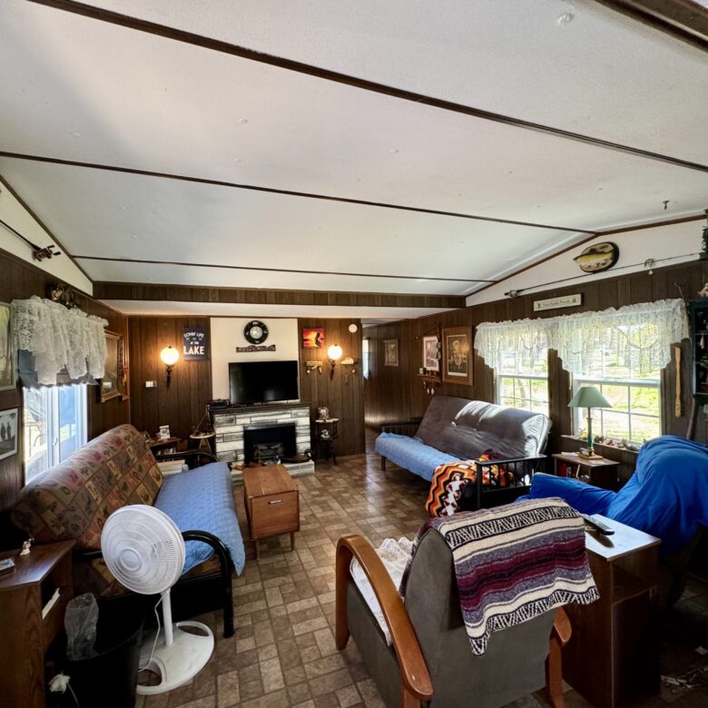 Roykota Bay – 116897 Roykota Dr. Lake City, SD
