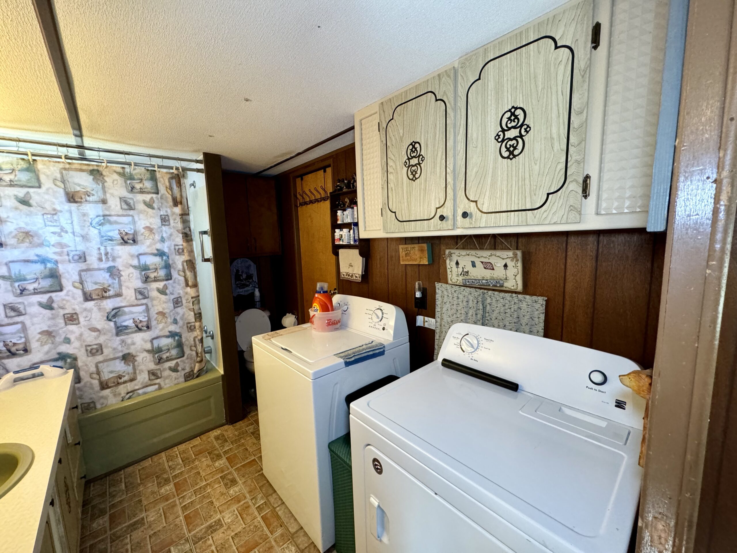 Roykota Bay – 116897 Roykota Dr. Lake City, SD