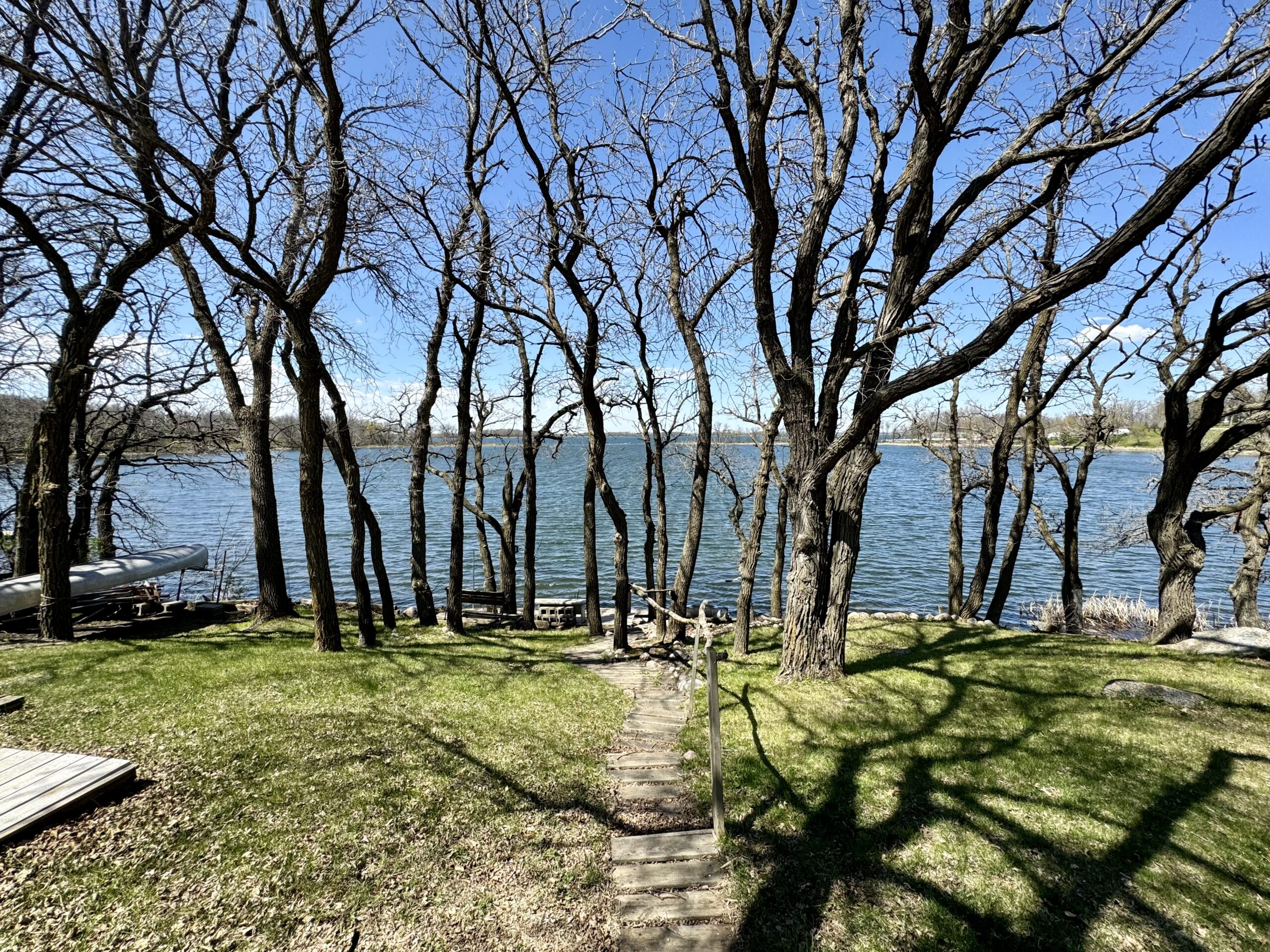 Roykota Bay – 116897 Roykota Dr. Lake City, SD