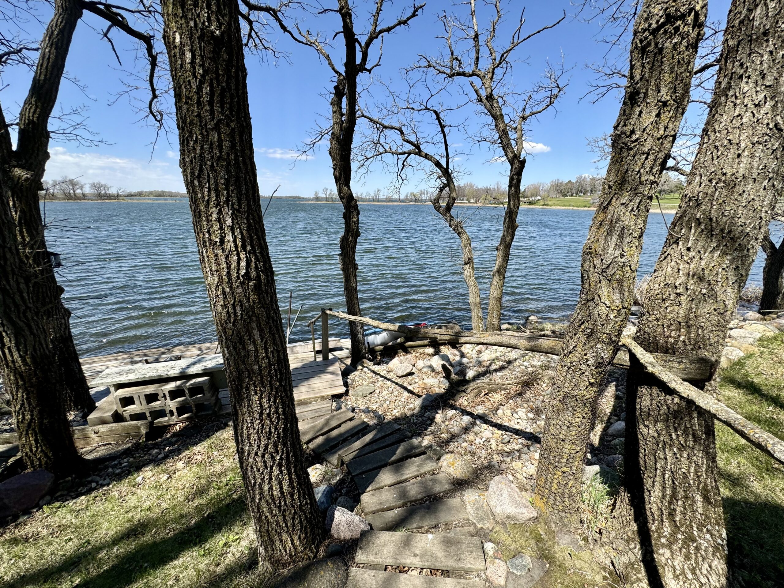 Roykota Bay – 116897 Roykota Dr. Lake City, SD