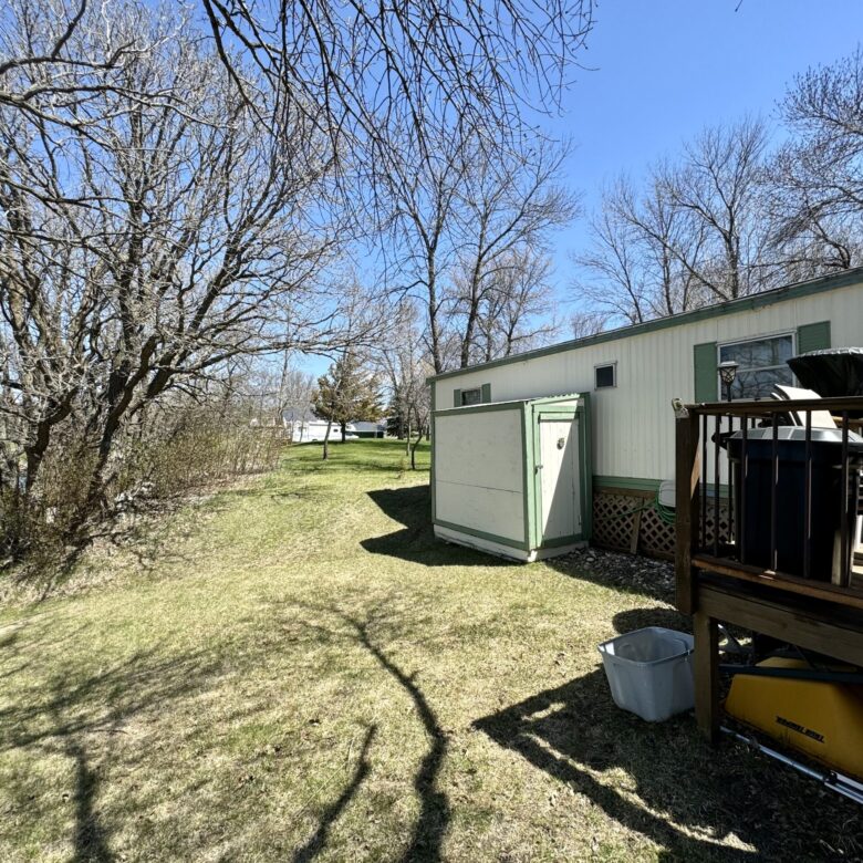Roykota Bay – 116897 Roykota Dr. Lake City, SD