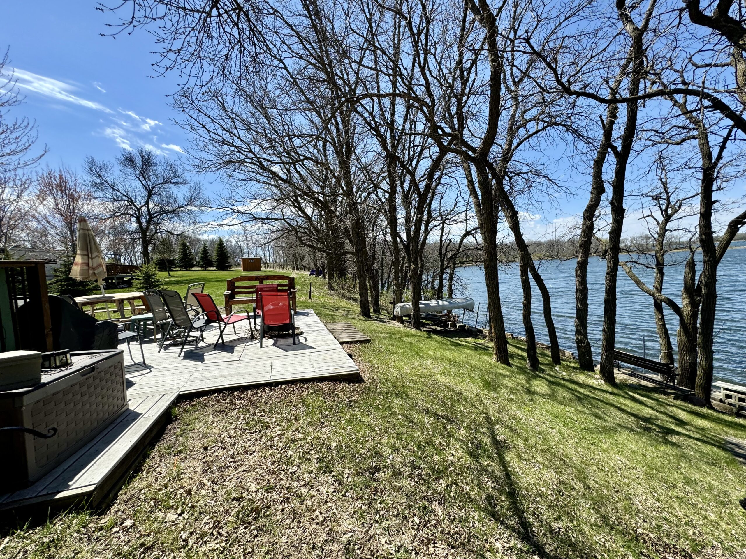 Roykota Bay – 116897 Roykota Dr. Lake City, SD