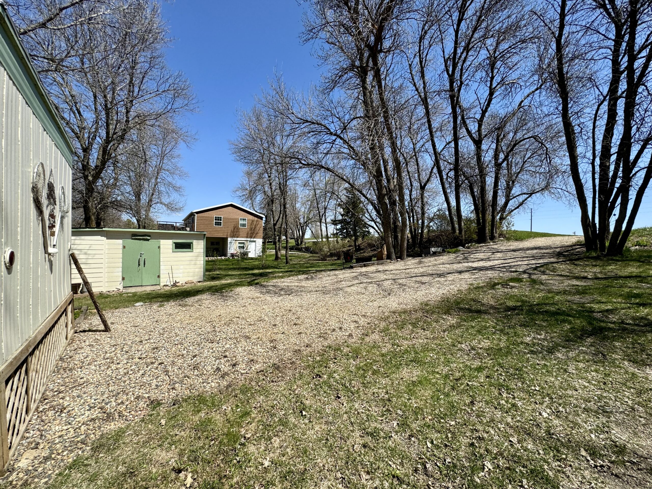 Roykota Bay – 116897 Roykota Dr. Lake City, SD