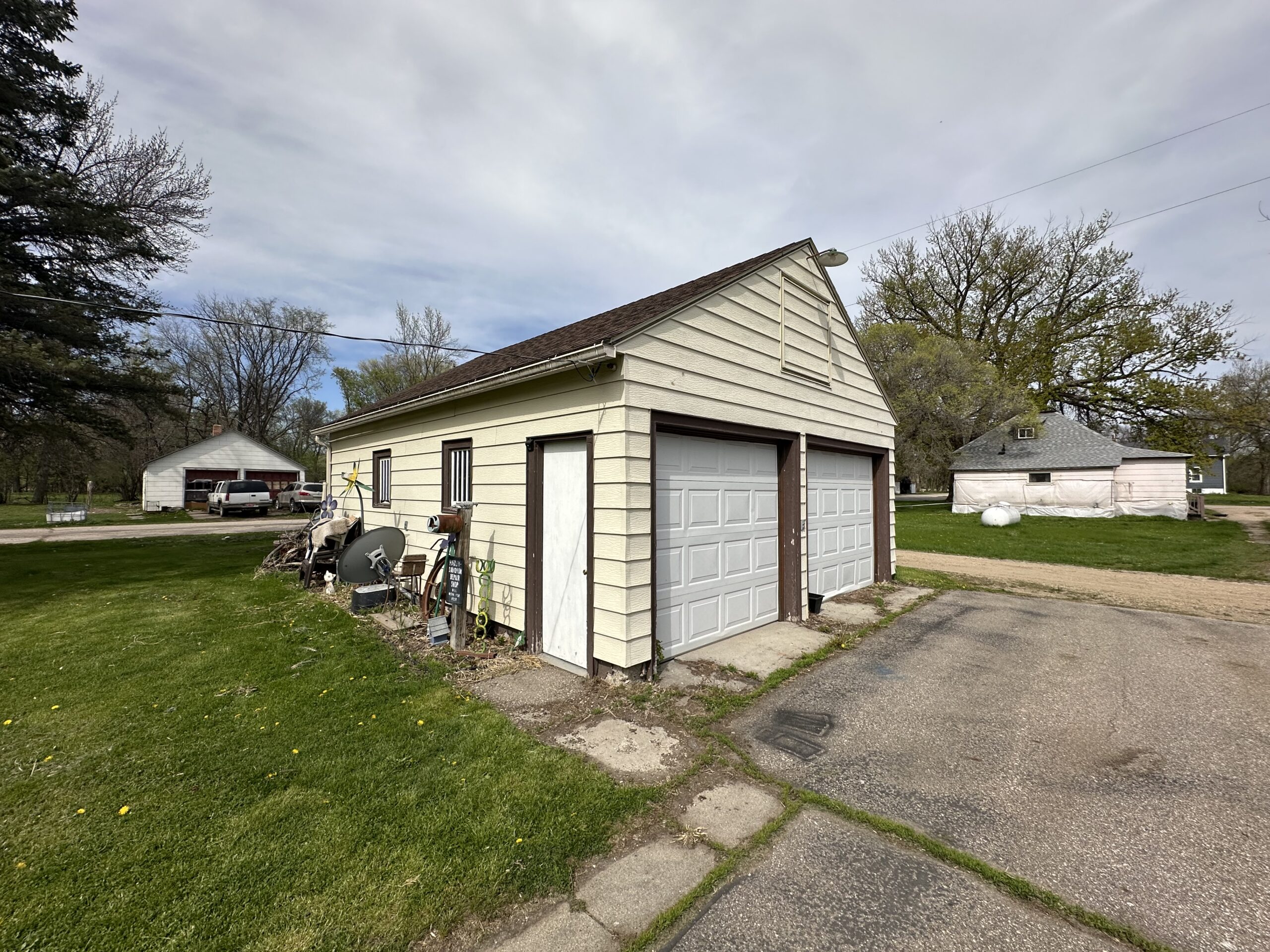 426 3rd St. N – Browns Valley, MN