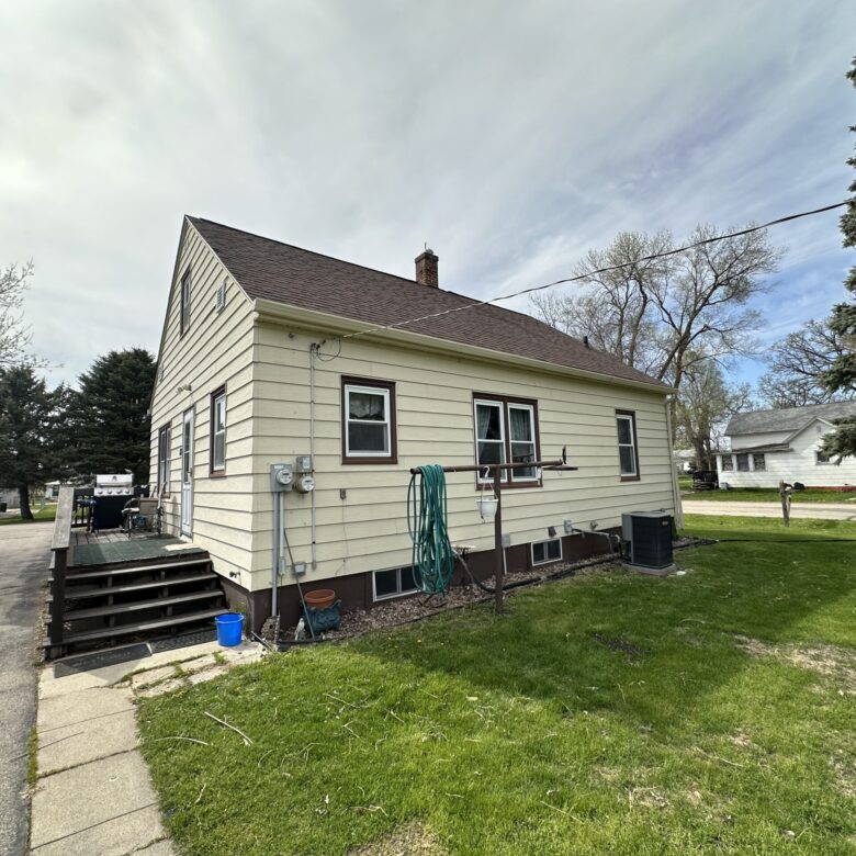 426 3rd St. N – Browns Valley, MN