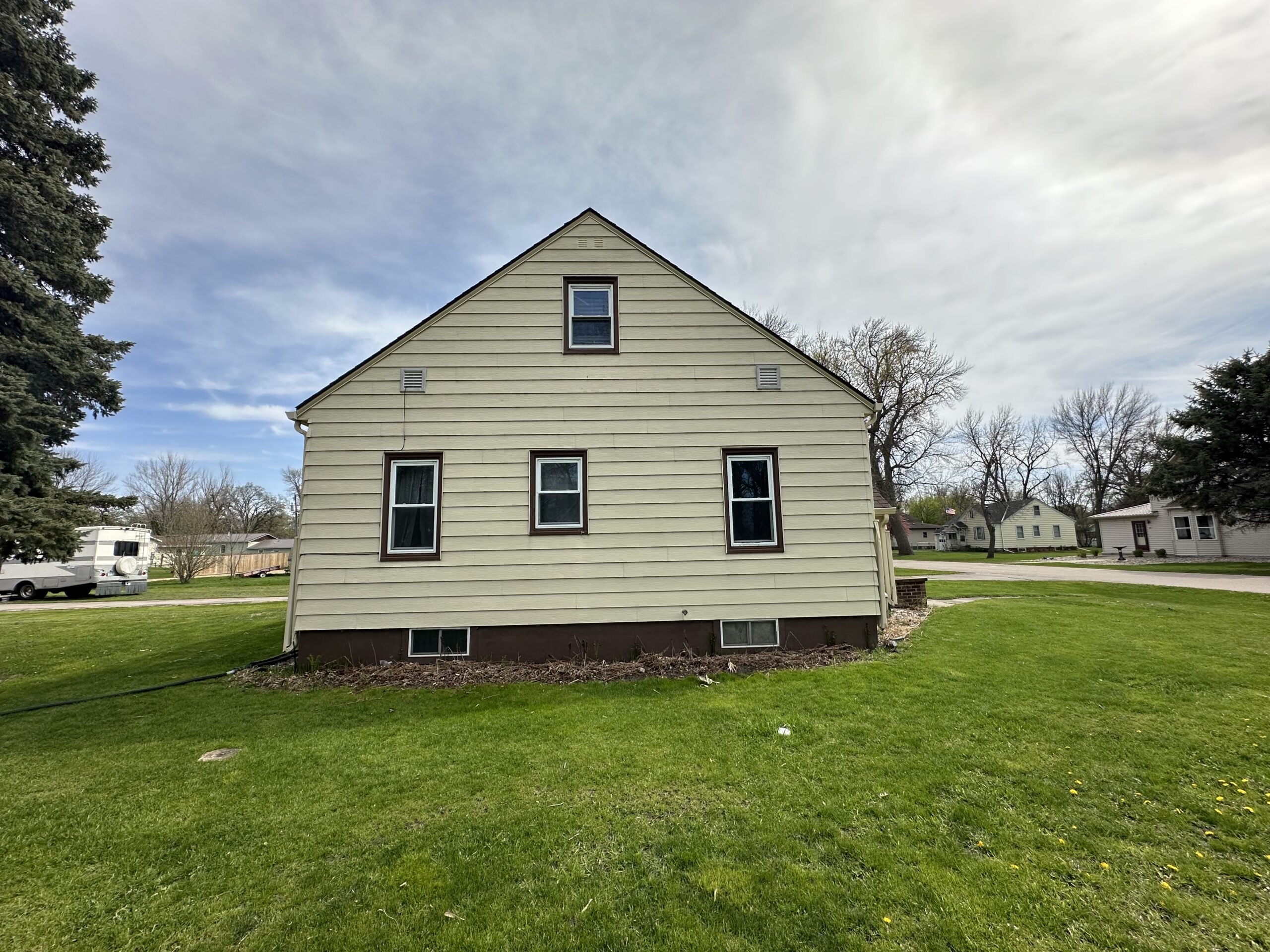 426 3rd St. N – Browns Valley, MN