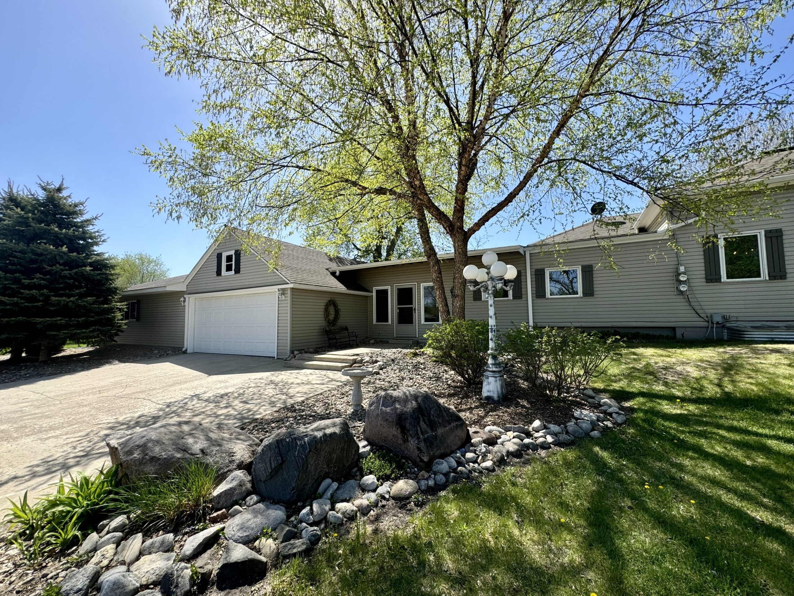 104 Washington St. S. – Browns Valley, MN