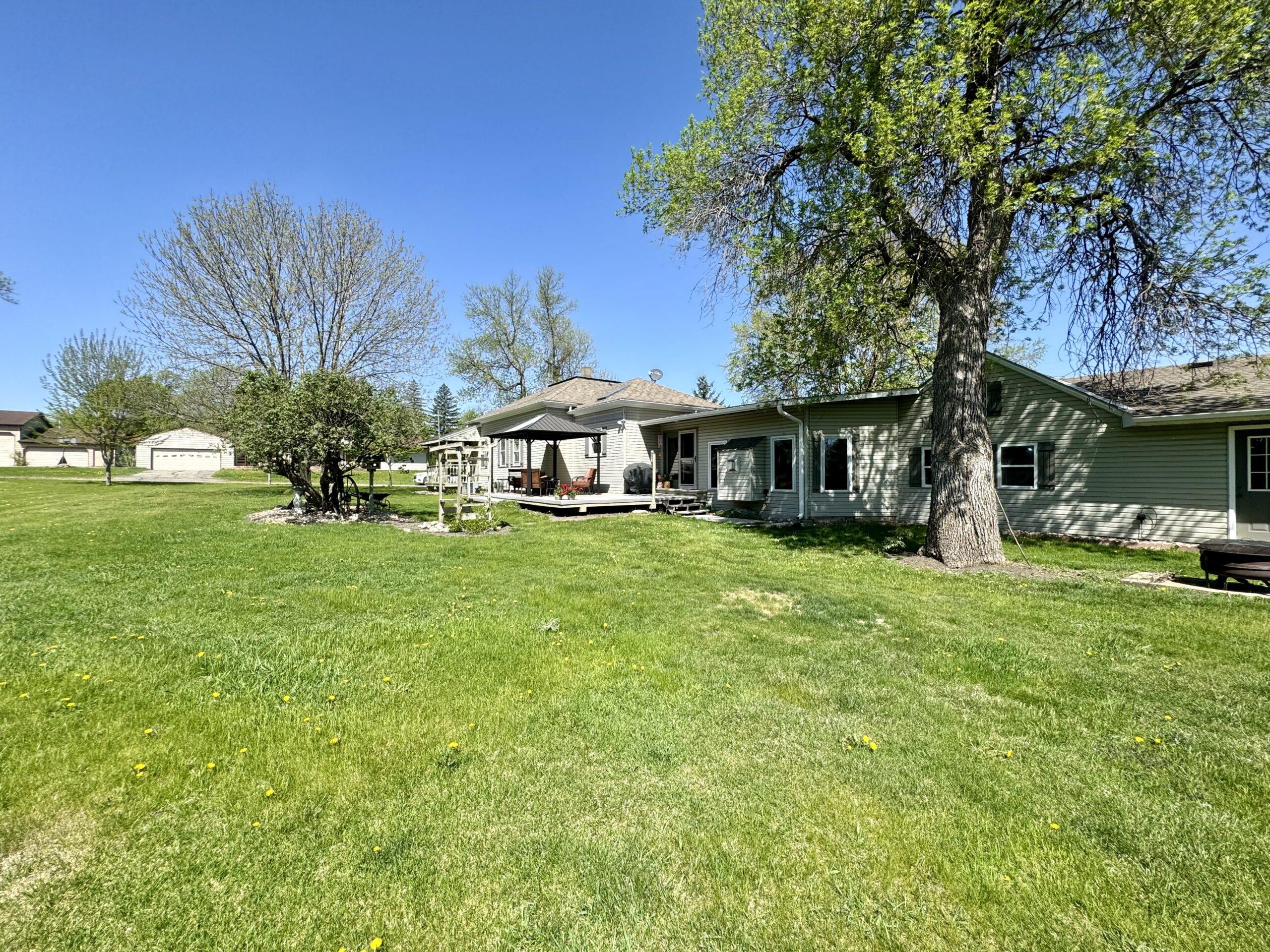 104 Washington St. S. – Browns Valley, MN