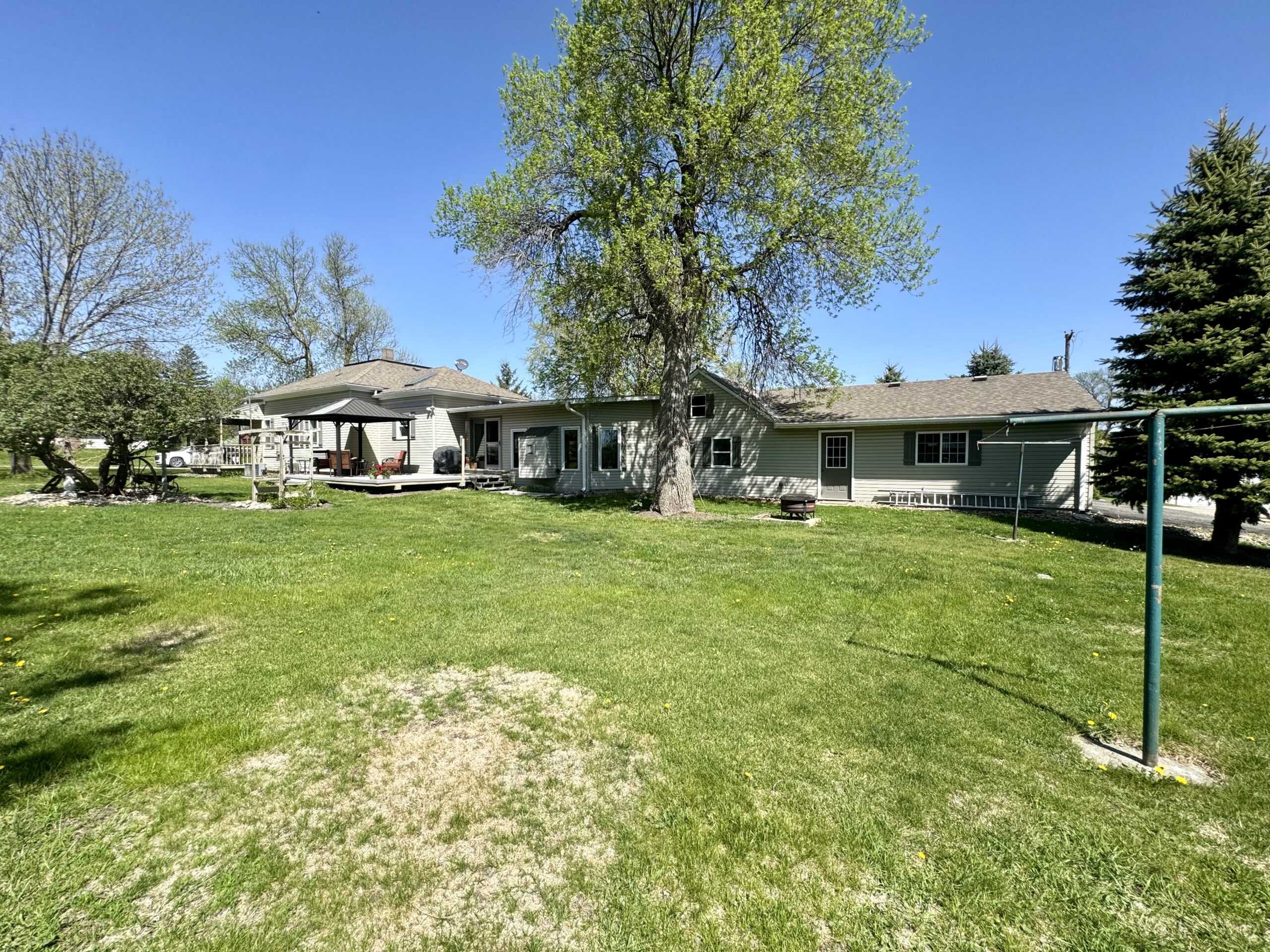 104 Washington St. S. – Browns Valley, MN