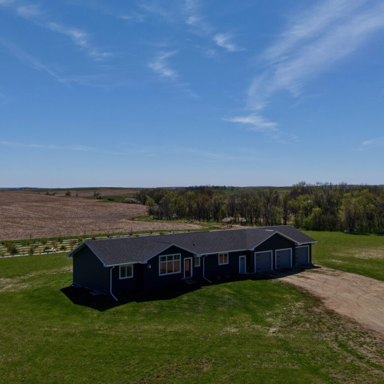 10712 Tory Road – Britton, SD