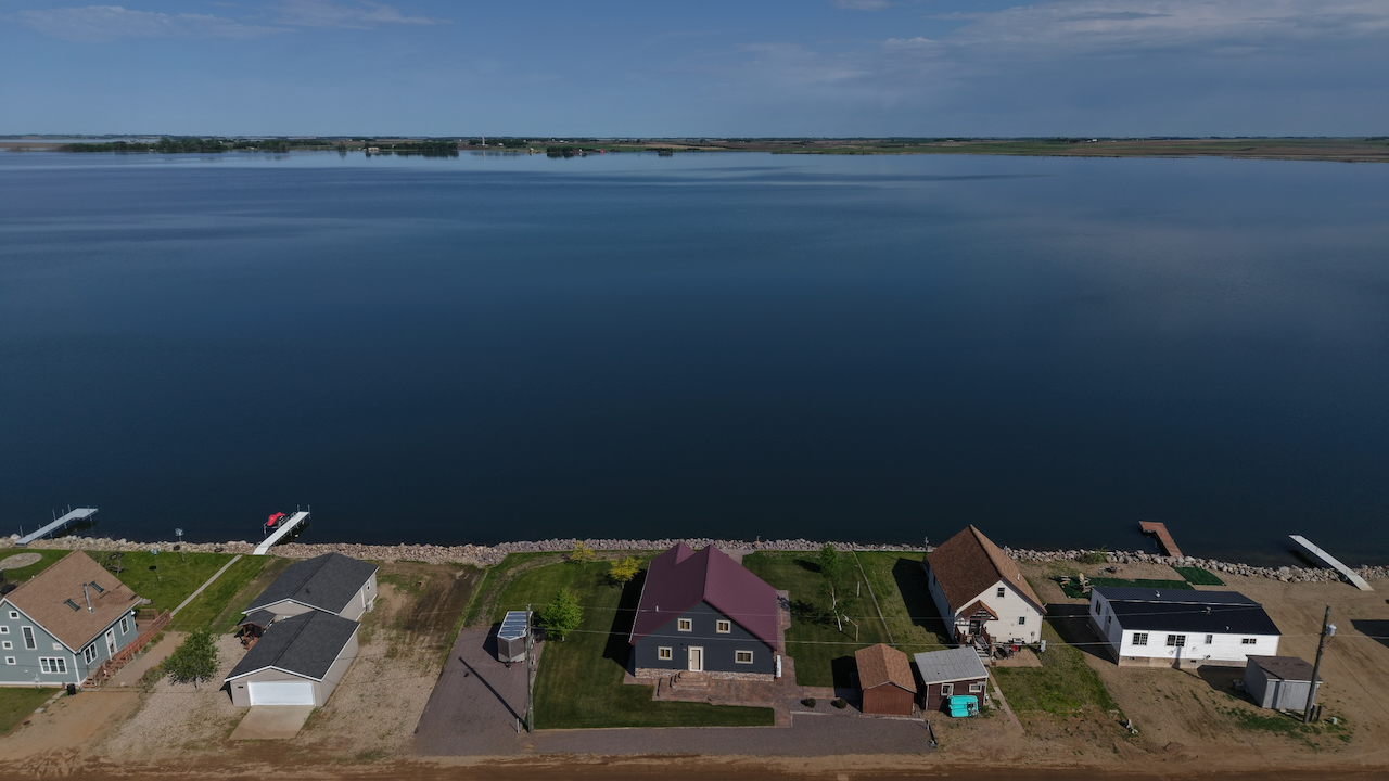 Blue Dog Lake – 1100 E Lakeshore Drive – Waubay, SD