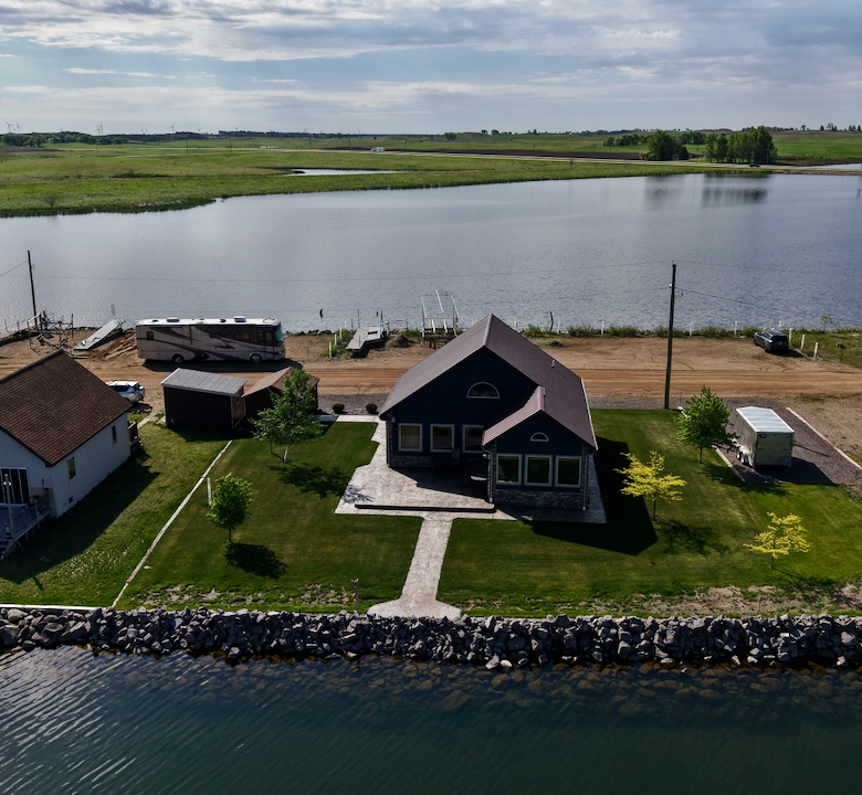 Blue Dog Lake – 1100 E Lakeshore Drive – Waubay, SD